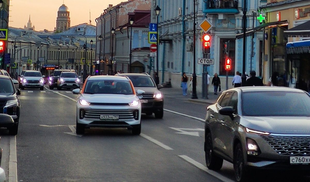 автомобили россия